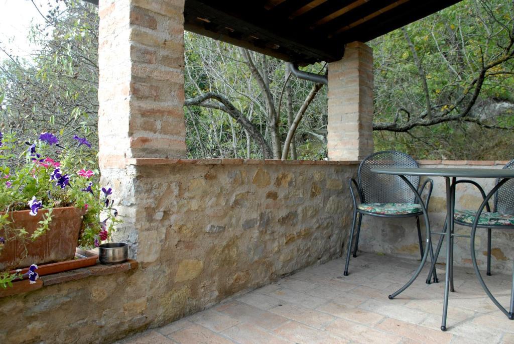 Podere Monte Petreto San Savino  Zimmer foto
