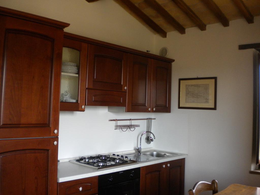 Podere Monte Petreto San Savino  Zimmer foto
